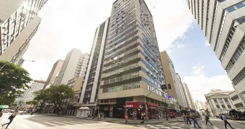 Conjunto Comercial à venda, 48.50 m2 por R$170000.00  - Centro - Curitiba/PR