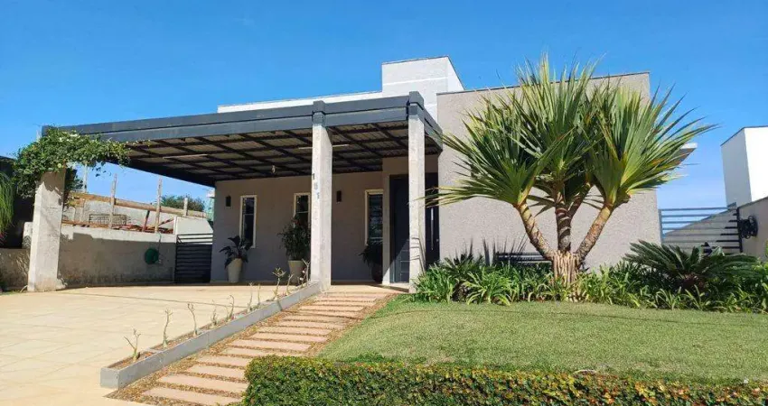 LINDA CASA COM 220M2 TERREA A VENDA NO CONDOMINIO SETE LAGOS EM ITATIBA-SP!!
