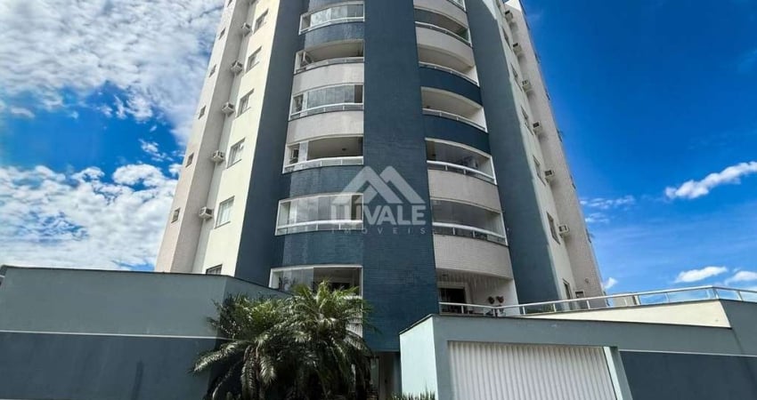 Apto Semimobiliado | Centro | 2 quartos | 67m²