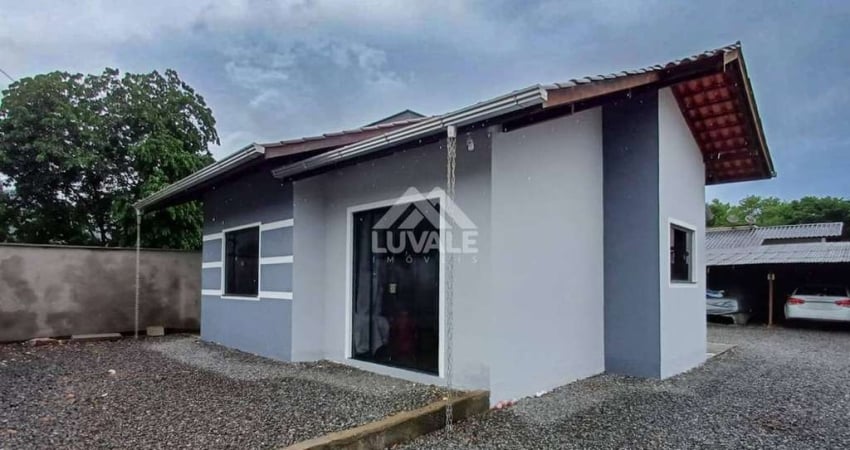 Casa Semimobiliada | Amizade | 2 quartos (1 suíte) | 70m²