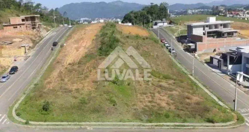 Terreno de Esquina | Amizade | 430m²
