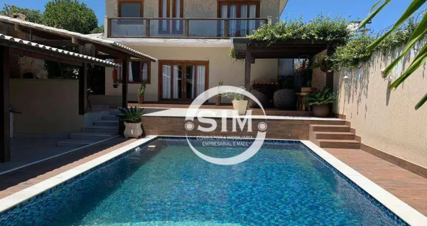 Casa com 4 dormitórios à venda, 360 m² em Campo Redondo - São Pedro da Aldeia/RJ