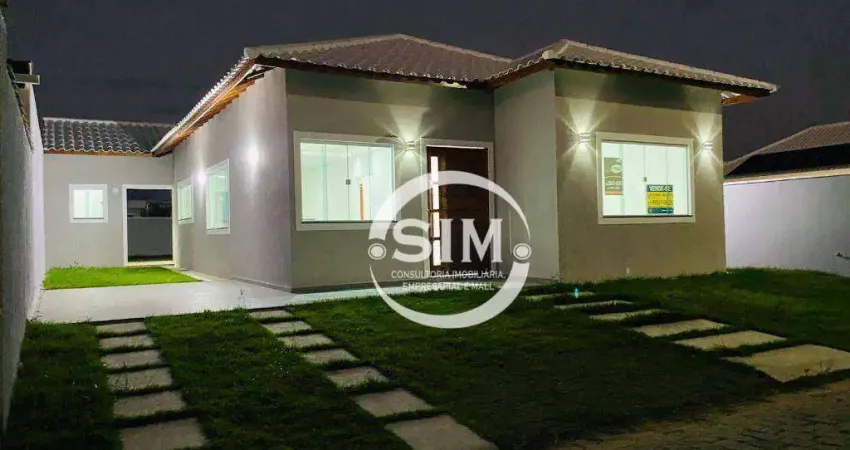 Casa com 3 dormitórios à venda, 113 m² por R$ 500.000,00 - Botafogo - Cabo Frio/RJ