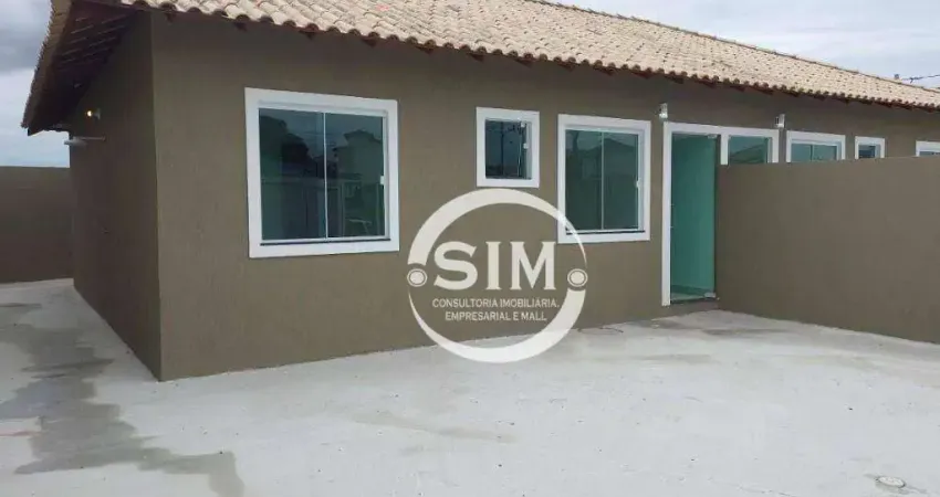 Casa com 2 dormitórios à venda, 60 m² por R$ 330.000 - Reserva Do Peró - Cabo Frio/RJ