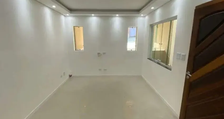 Sobrado para venda possui 149 metros quadrados com 3 quartos em Campestre - Santo André - SP