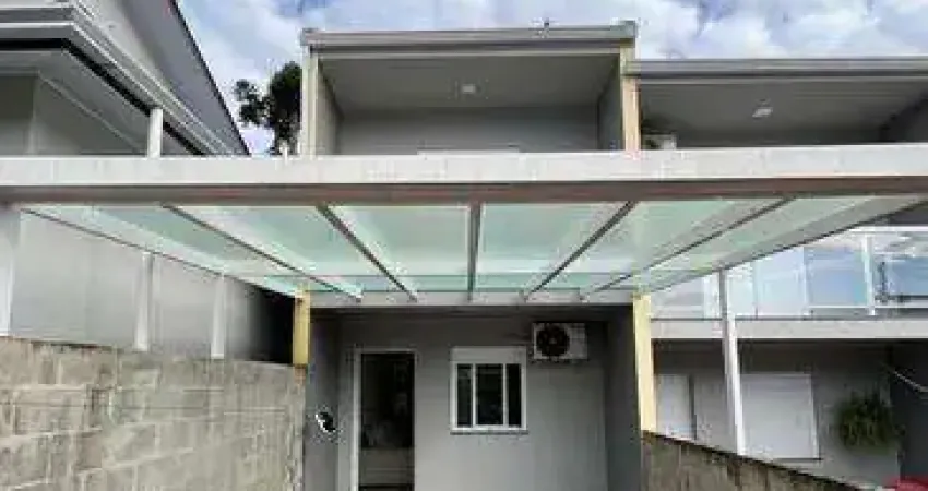 Casa com 2 quartos à venda na Ana Rech, Caxias do Sul 