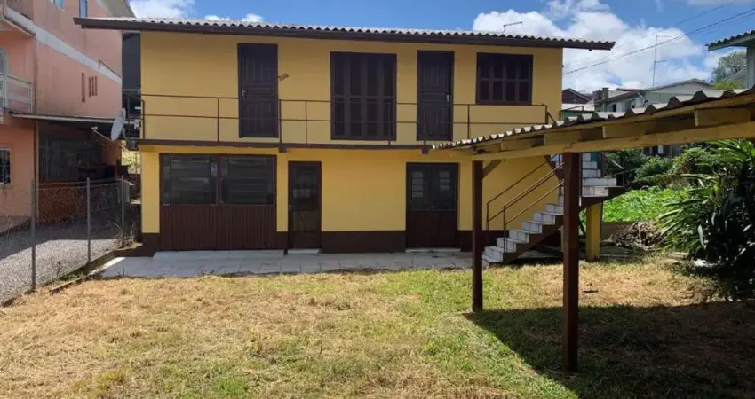 Casa para venda  no Bairro Serrano em Caxias do Sul