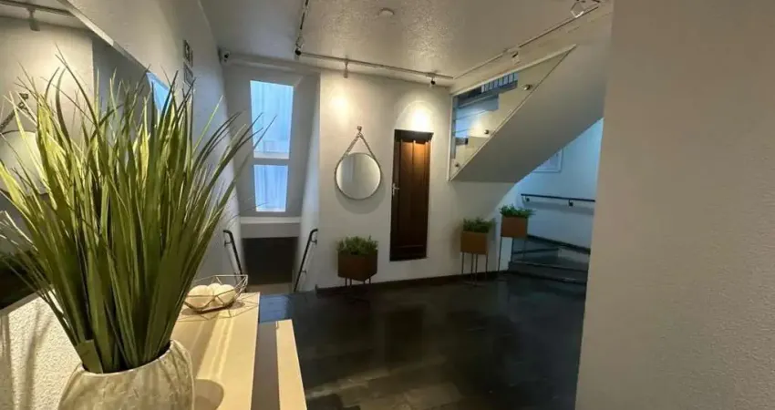 Apartamento com 02 dormitórios semi mobiliado em Ana Rech, Caxias do Sul