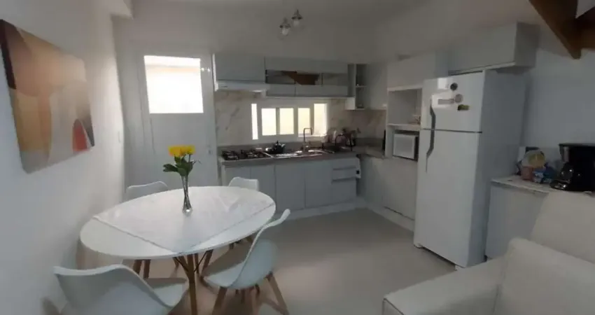 Casa com 2 quartos à venda na Rua Padre Antonio Tomiello, Ana Rech, Caxias do Sul