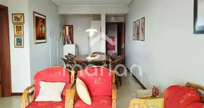 Apartamento com 4 quartos, Centro - Balneário Piçarras