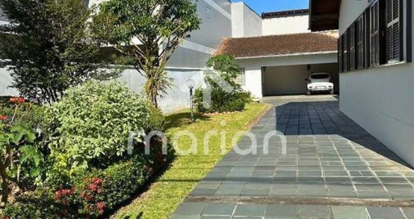 Casa com 4 quartos, Escola Agrícola - Blumenau