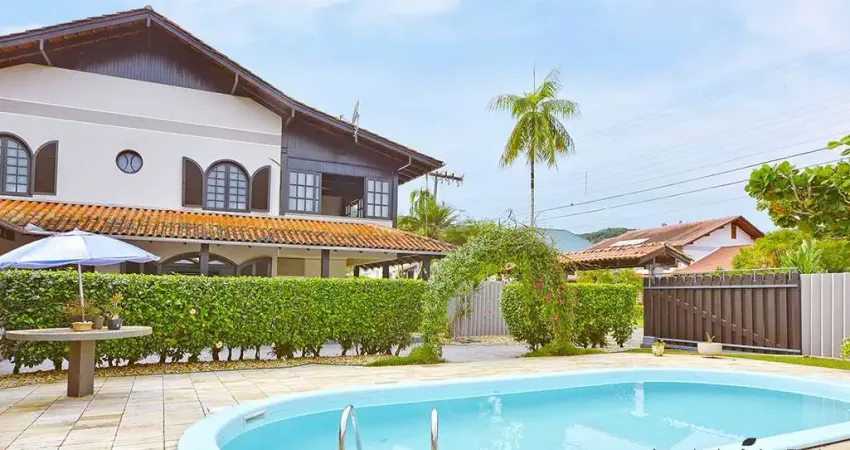 Casa em condomínio fechado com 7 quartos à venda no Vorstadt, Blumenau 