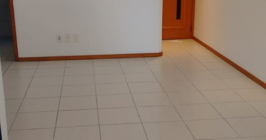 Apartamento com 3 quartos para alugar na Avenida Professor Manoel Ribeiro, 1361, Stiep, Salvador