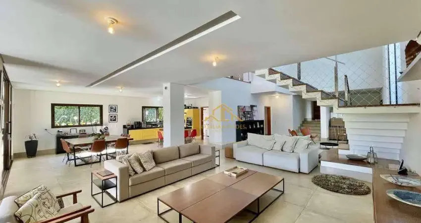 Casa com 5 quartos à venda, 610 m² por R$ 6.900.000 - Paisagem Renoir - Cotia/SP