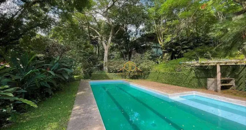 Casa com 3 dormitórios à venda, 380 m² por r$ 2.700.000,00 - chácara do refúgio - carapicuíba/sp