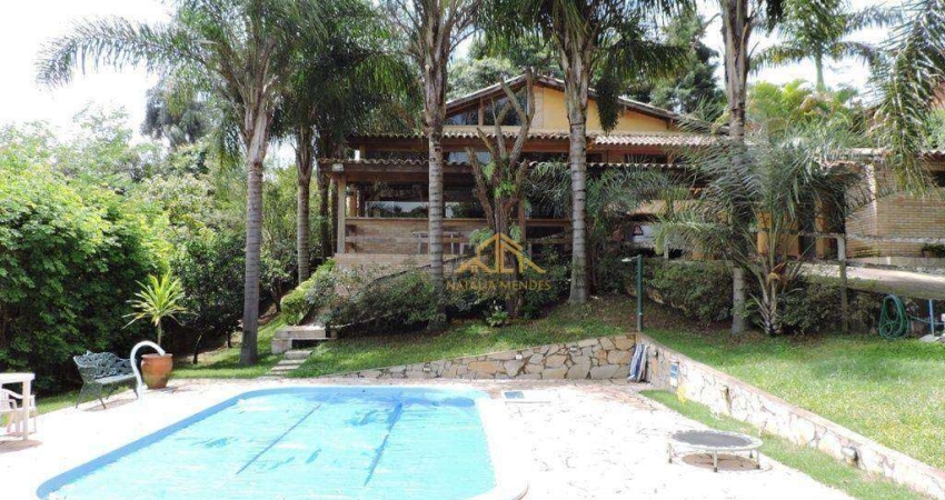 Casa com 5 quartos sendo 3 suítes à venda, 530 m² por R$ 1.690.000 - Fazendinha / Granja Viana - Chácara Vale do Rio Cotia - Carapicuíba/SP