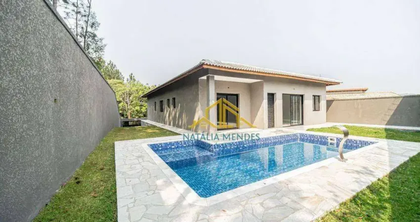 Casa térrea com 3 quartos, sendo 3 suítes à venda, 241 m² por R$ 1.380.000 - Gramado - Cotia/SP