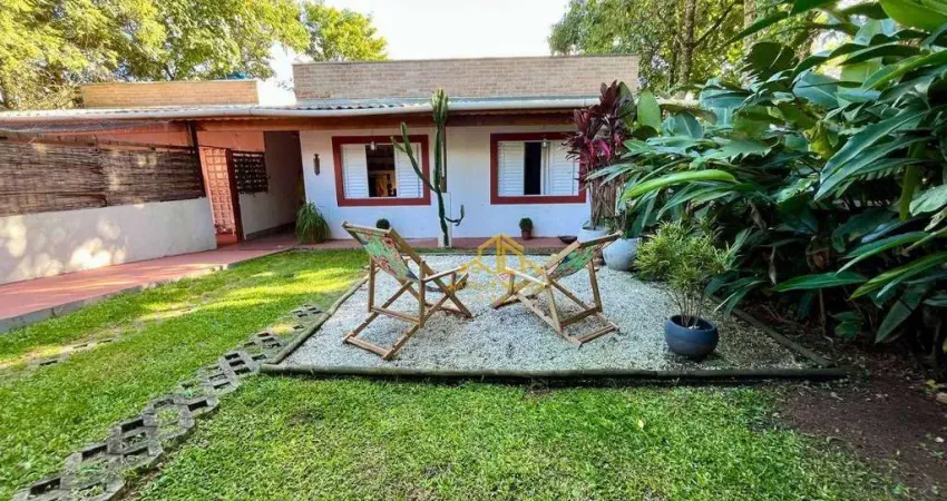 Casa com 3 quartos à venda, 130 m² por R$ 900.000 - Granja Caiapiá - Cotia/SP