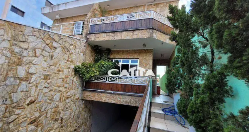 Sobrado na Cidade Patriarca 4 Dormitórios sendo 1 Suíte, 5 Vagas, 217 m²
