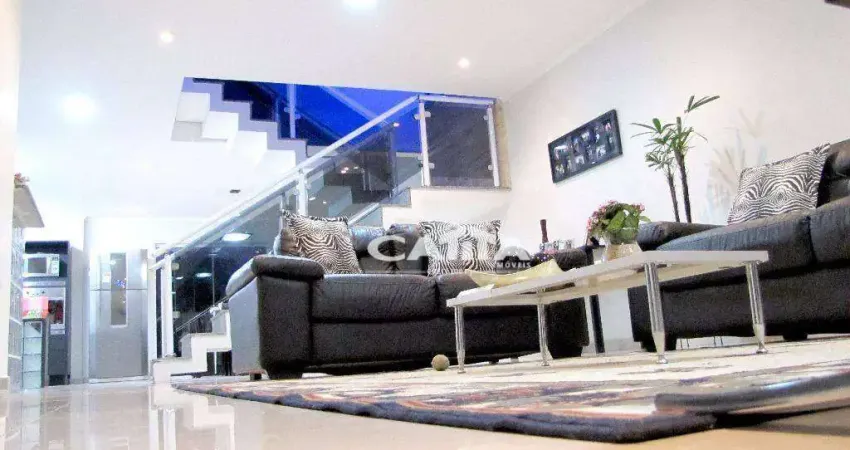 Sobrado à venda, 300 m² por R$ 650.000,00 - Guaianazes - São Paulo/SP