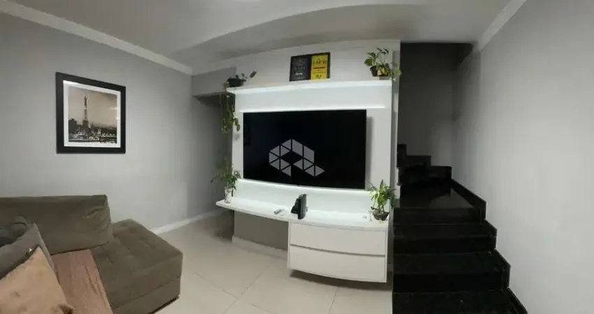 Sobrado à Venda com 2 Dormitórios | Completo, Aconchegante VILA ROSÁLIA