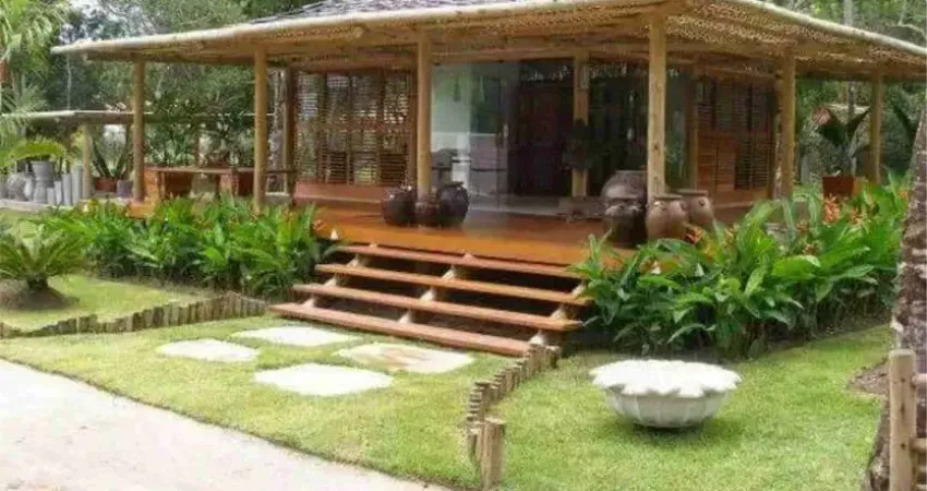 Casa com 2 quartos à venda no Centro, Porto Seguro 