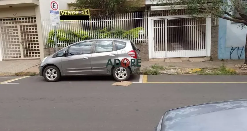 CASA À VENDA EM PIRACICABA/SP, NO BAIRRO ALTO, CENTRO.