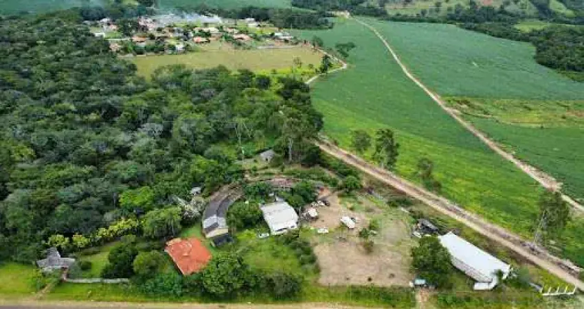 Chácara / sítio com 3 quartos à venda no Centro, Claraval 