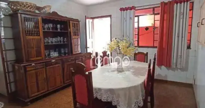 Casa com 5 quartos à venda no Centro, Franca