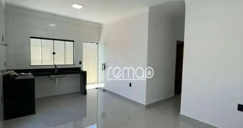 Casa de terreno inteiro com garagem coberta à venda no jardim aeroporto ??