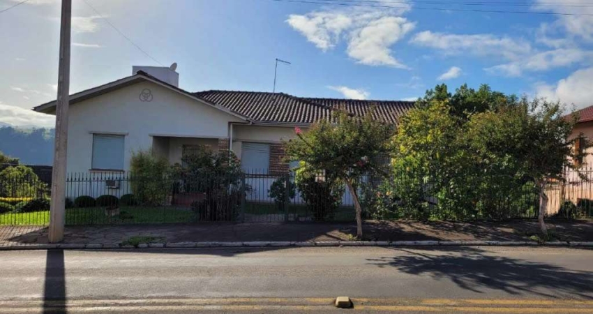 Casa com 3 quartos à venda no Centro, Ivoti 