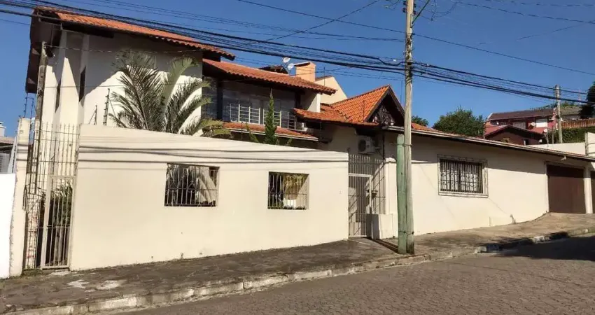 Casa com 5 quartos à venda no Santo Afonso, Novo Hamburgo 