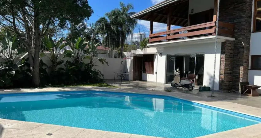 Casa com 4 quartos à venda no Boa Vista, Novo Hamburgo 