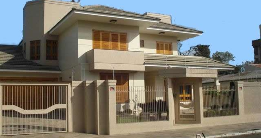 Casa com 5 quartos à venda no Centro, Campo Bom 