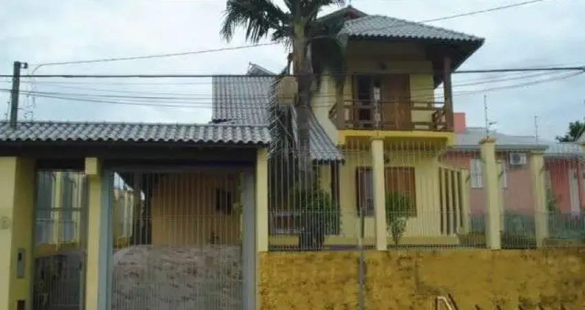 Casa com 3 quartos à venda na Vila Santa Lúcia, Campo Bom 