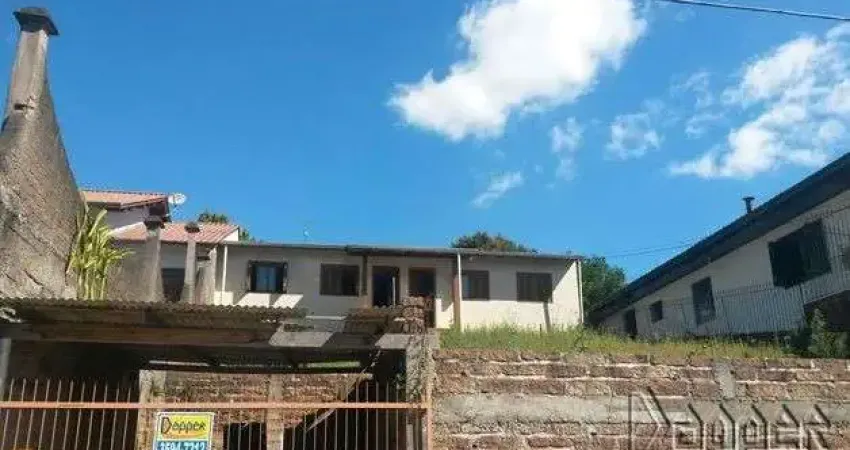 Casa com 4 quartos à venda no Petrópolis, Novo Hamburgo 