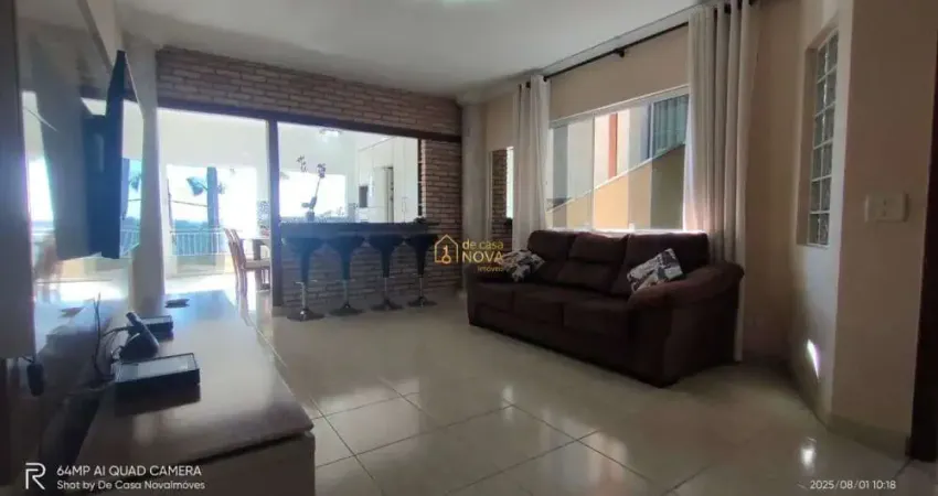 Casa em condomínio fechado com 3 quartos à venda na Rua Rua Gagliari, 225, Jardim Caiapia, Cotia