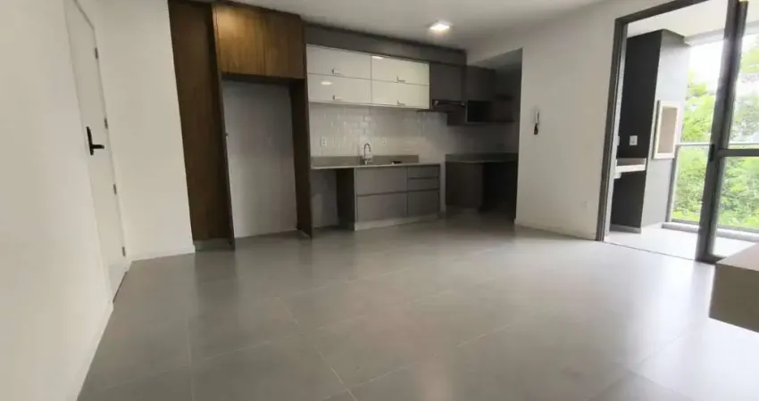Apartamento com 3 quartos para alugar na Rodovia Haroldo Soares Glavan, 795, Cacupé, Florianópolis