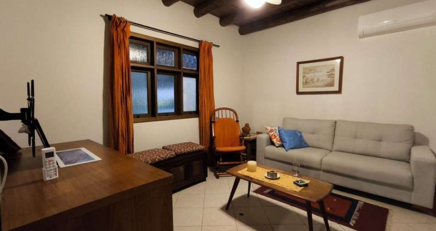 Casa em condomínio fechado com 4 quartos para alugar na Rodovia Francisco Magno Vieira, 4023, Campeche, Florianópolis