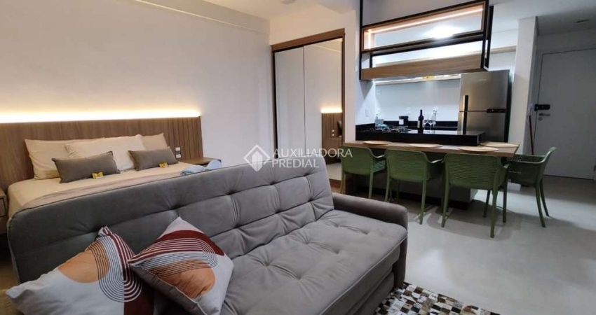 Apartamento com 1 quarto para alugar na Avenida Campeche, 555, Campeche, Florianópolis