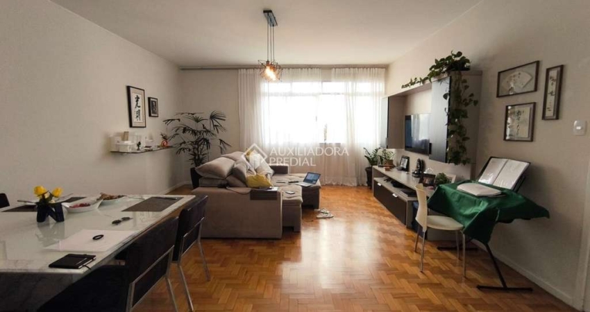 Apartamento com 3 quartos para alugar na Rua Almirante Alvim, 470, Centro, Florianópolis