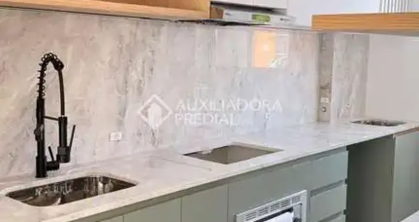 Casa em condomínio fechado com 2 quartos para alugar na Rua Sagrado Coração de Jesus, 811, Morro das Pedras, Florianópolis