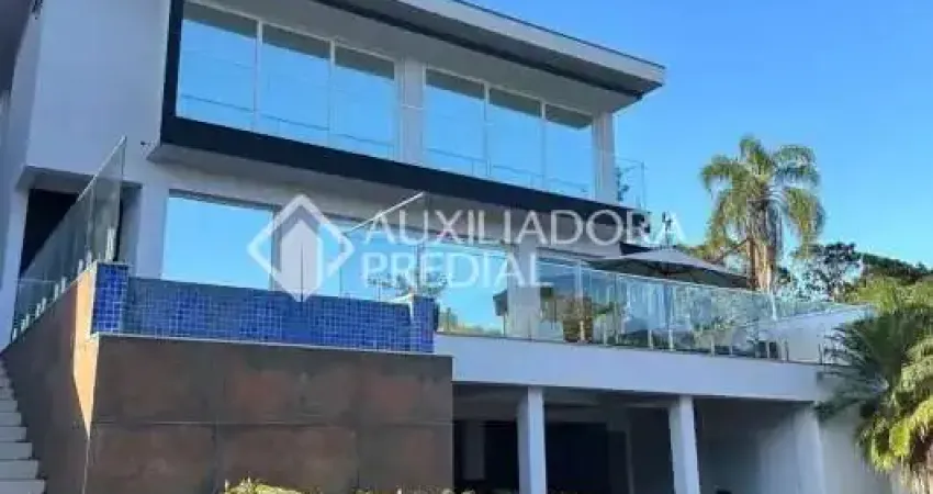 Casa em condomínio fechado com 5 quartos para alugar na Servidão Natalicia Pereira, 129, João Paulo, Florianópolis