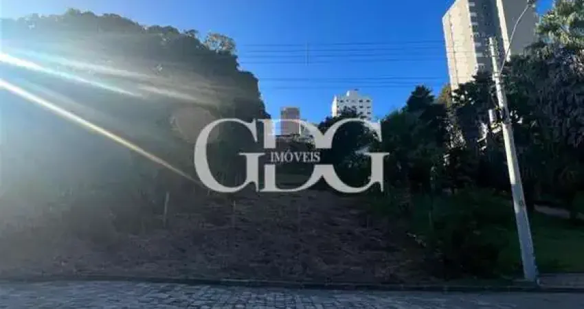 Terreno à venda no Panazzolo, Caxias do Sul 