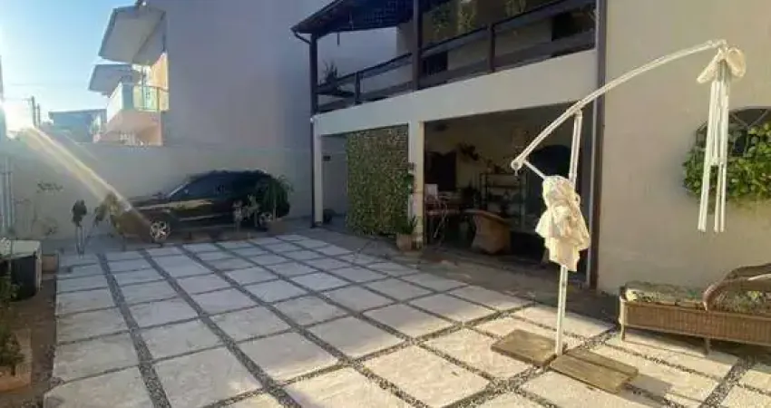 Casa com 4 dormitórios à venda, 160 m² por R$ 750.000,00 - Palmeiras - Cabo Frio/RJ