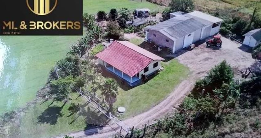 60.500M2 / BARRAÇÃO 150 M2/ 1 KM DA RODOVIA / IDEAL INVESTIDOR