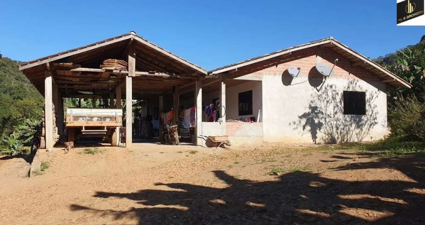 121.000M2 / CASA NOVA GRANDE/OTIMA LOCALIZAÇÃO /IDEAL INVESTIDOR
