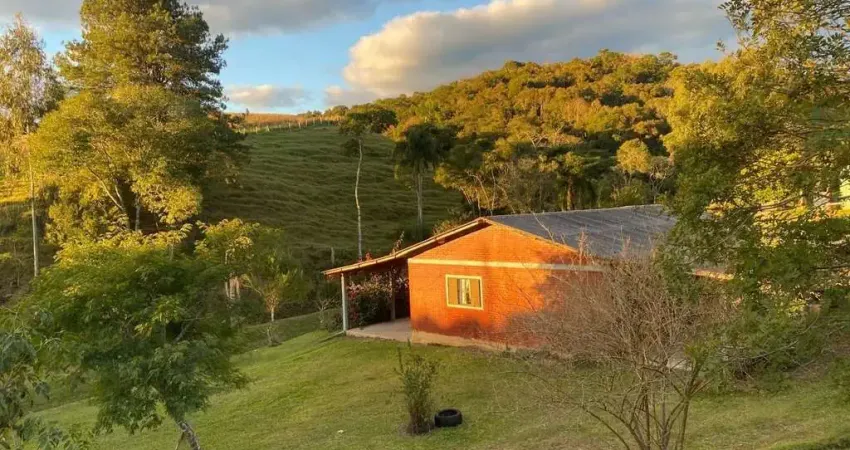 Chácara / sítio com 2 quartos à venda na Zona Rural, Quitandinha