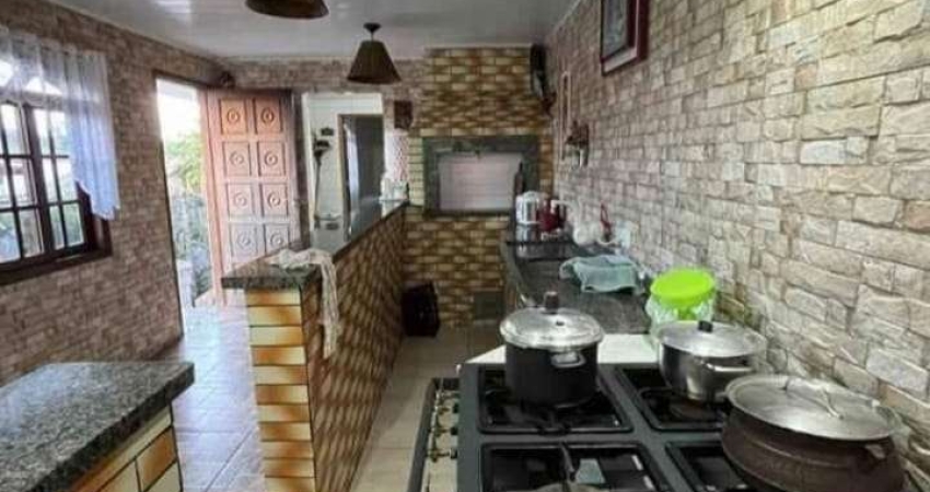 CASA  210M2/ ÓTIMA LOCALIZAÇÃO/ PERMUTA CHÁCARA/CASA ARAUCARIA