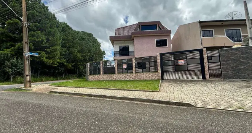 Triplex  3 quartos para Locação Anual no bairro Centro em Araucária